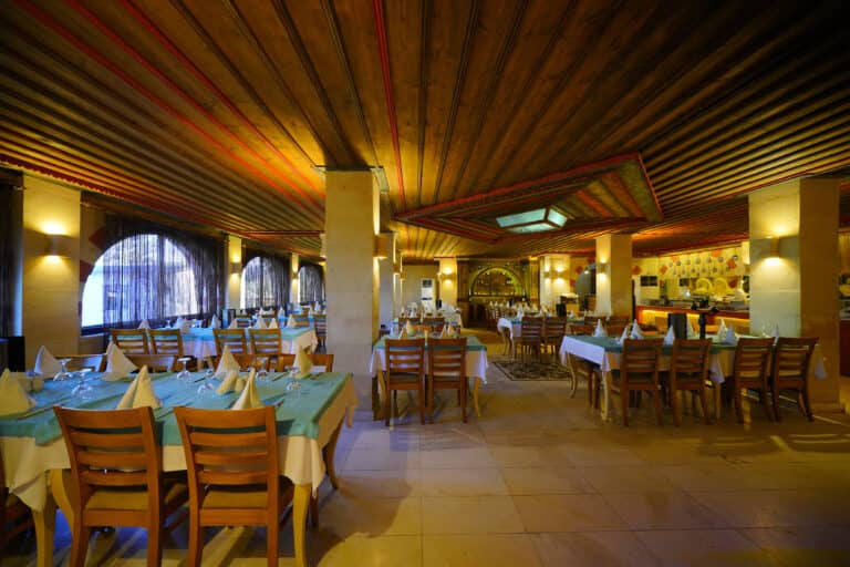 restaurant-4